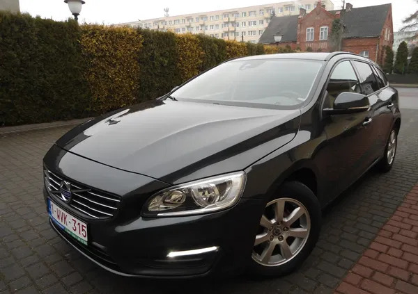 samochody osobowe Volvo V60 cena 38600 przebieg: 263000, rok produkcji 2013 z Nowe